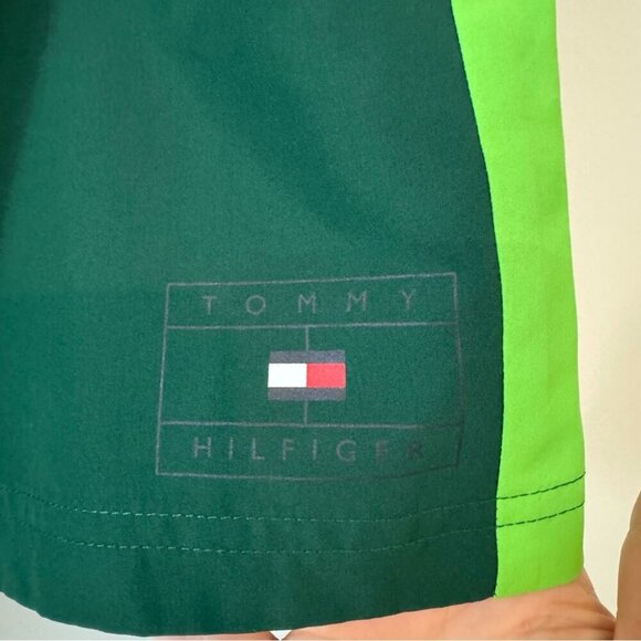 Tommy Hilfiger NWT Green Swim Trunks 5in inseam Size XL - Picture 2 of 12